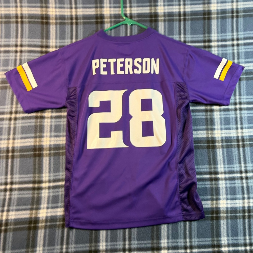 NFL Team Apparel Minnesota Vikings Adrian Peterson 28 Youth Jersey Medium 10-12